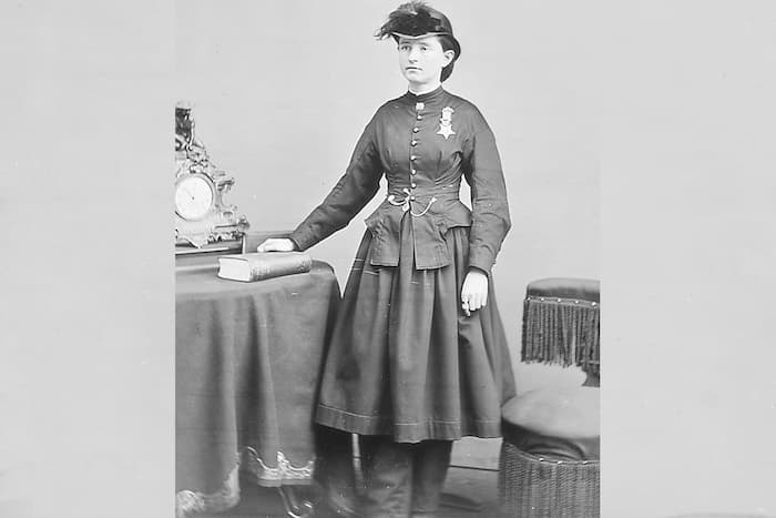 First Female Surgeon In Civil War: Physician Mary Walker - America ...