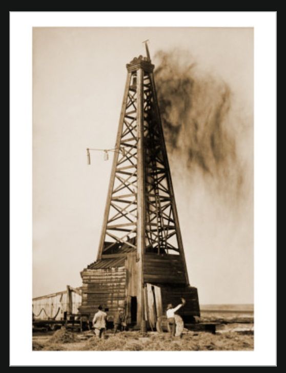 1920s oil well